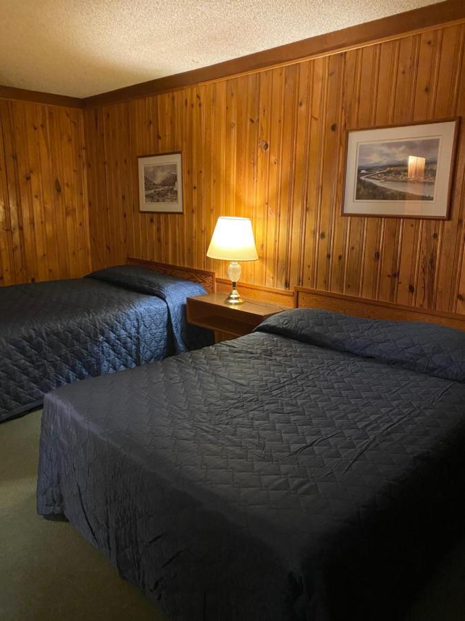 Glacier View Inn Хейнс-Джанкшен Экстерьер фото